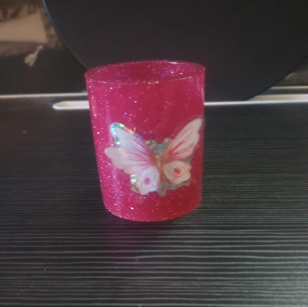 Small tea light holder pencil/brush holder